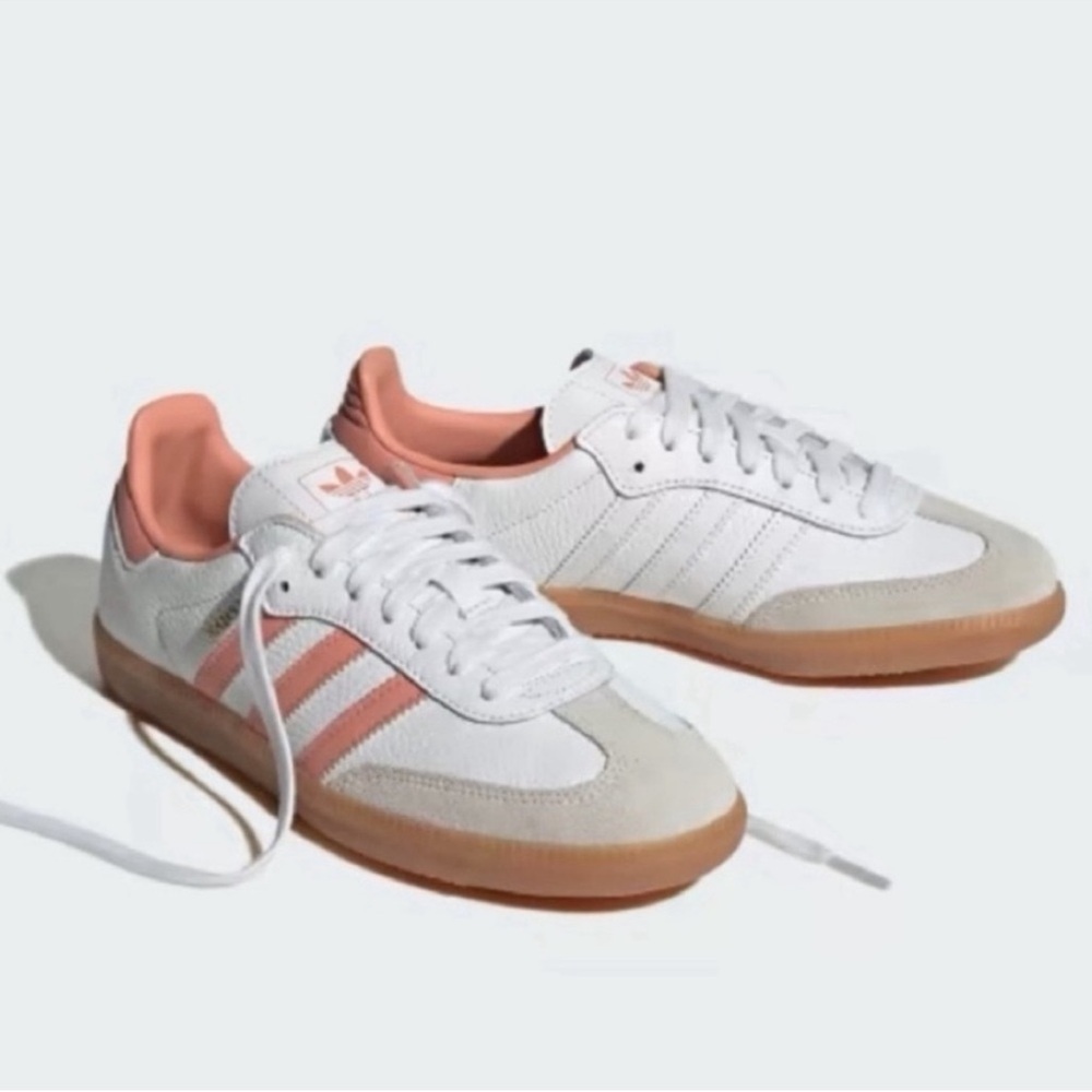 Adidas Samba pink and white , pebbled leather and suede sneaker